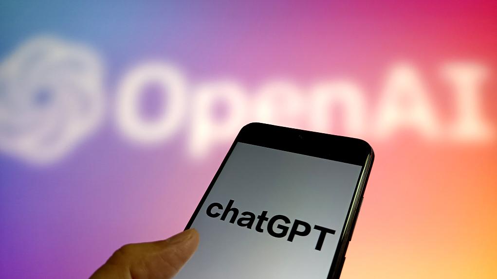 OpenAI跌倒，谷歌吃饱？ChatGPT宕机5小时，谷歌聊天机器人搜索激增  第1张