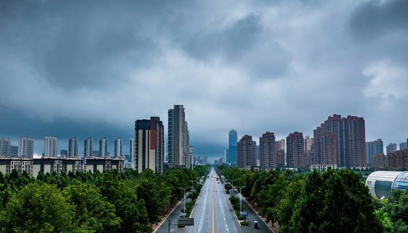 多地休课道路封闭、景点闭园：“贝碧嘉”携强风雨移入河南境内